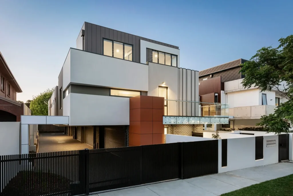 modern house facade 2021 08 27 19 27 44 utc1 1